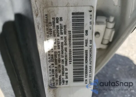 1999 Saab 9-3 S z USA, uszkodzony, nr VIN YS3DD58N1X2086655